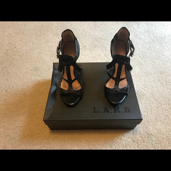 L.A.M.B. Shoes - LAMB sexy weekend sandals
